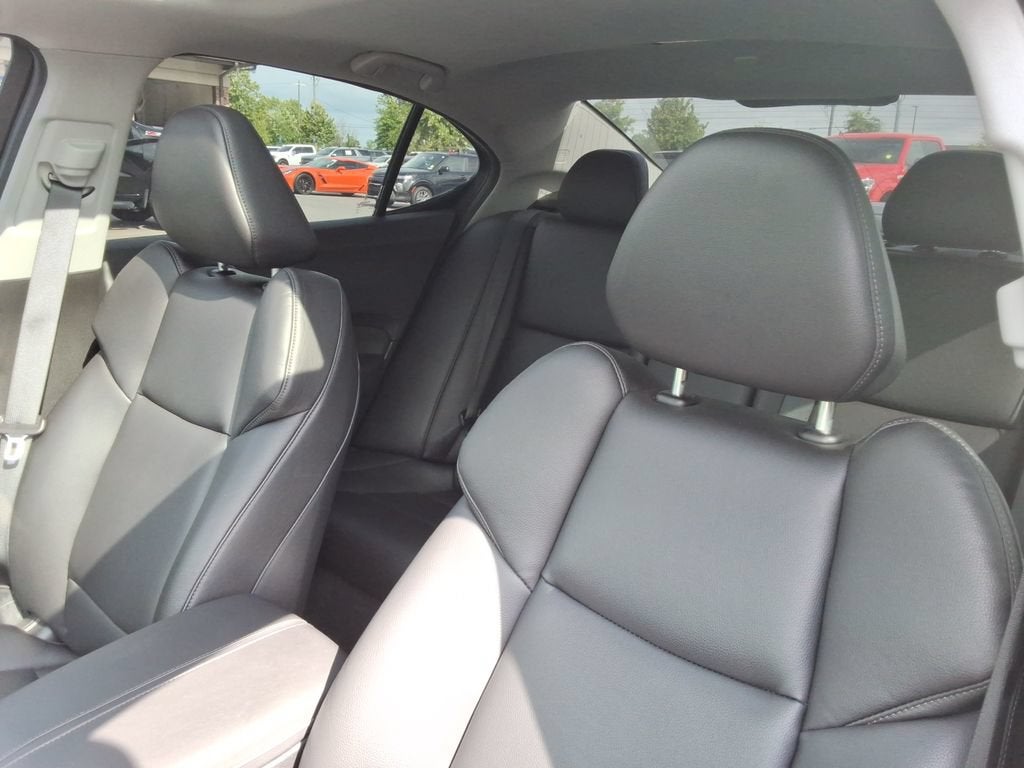 2020 Acura TLX Standard