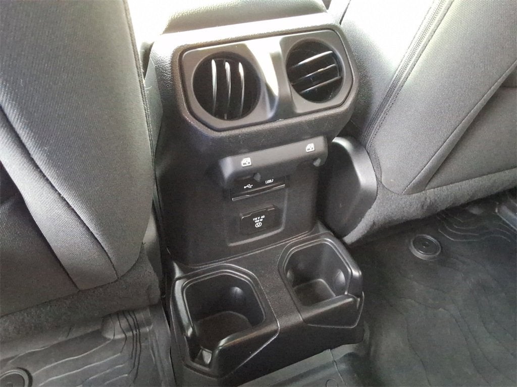 2019 Jeep Wrangler Unlimited Sahara 4x4