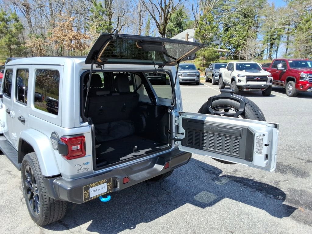 2023 Jeep Wrangler 4xe Sahara 4x4