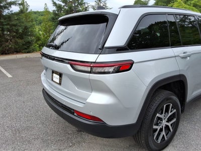 2025 Jeep Grand Cherokee Altitude X 4x4