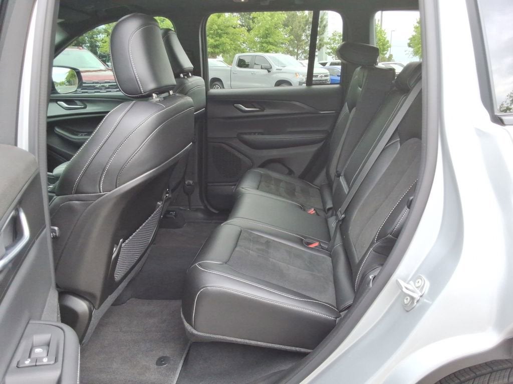 2025 Jeep Grand Cherokee Altitude X 4x4
