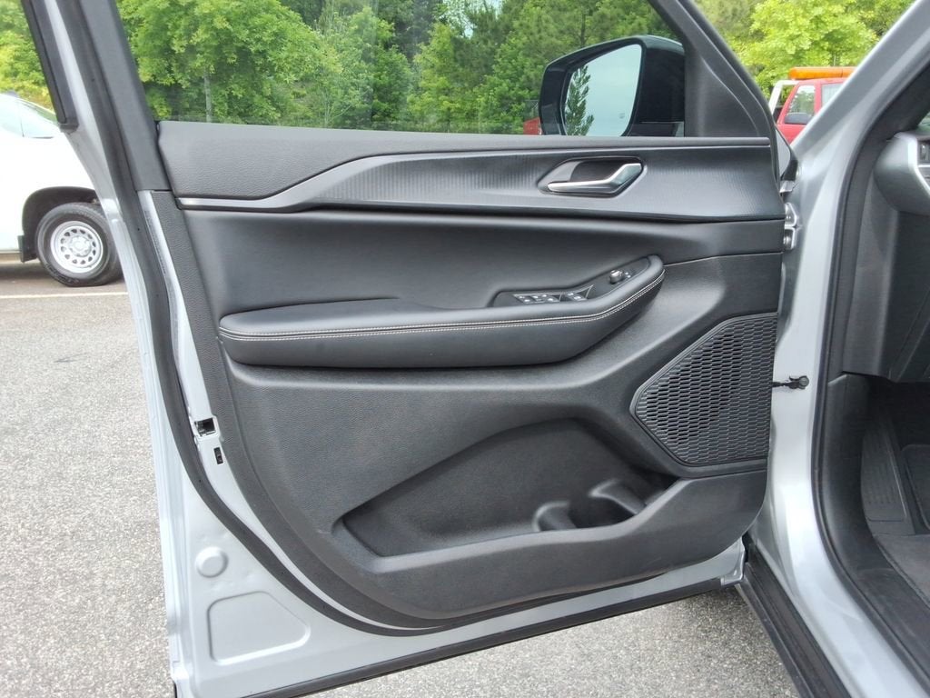 2025 Jeep Grand Cherokee Altitude X 4x4