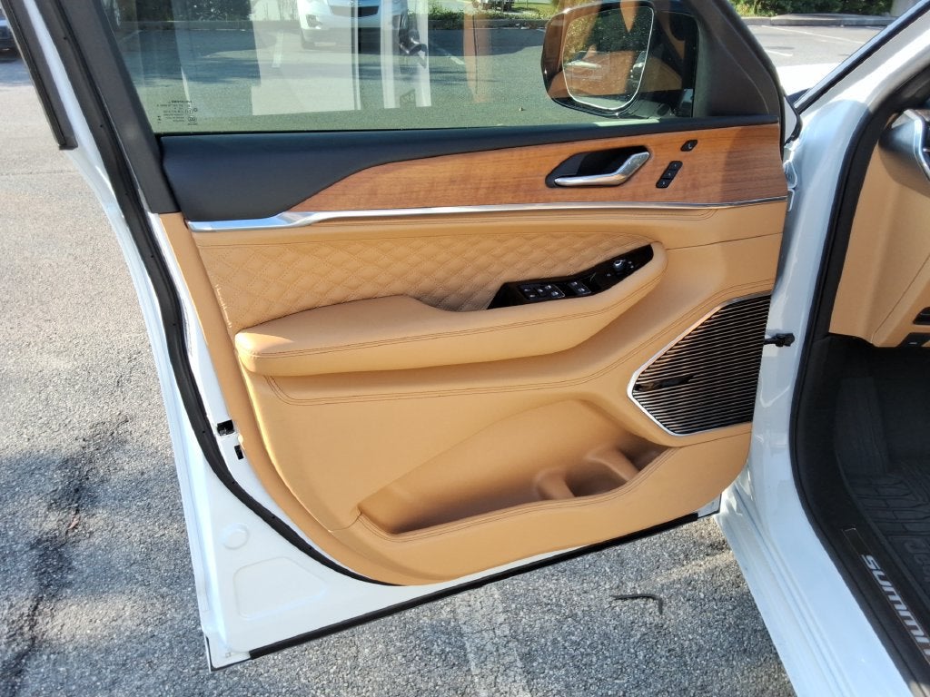 2025 Jeep Grand Cherokee Summit Reserve 4x4