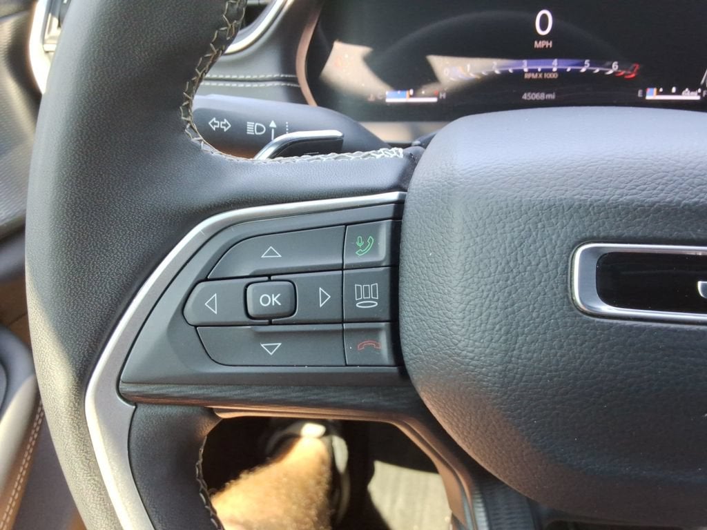 2025 Jeep Grand Cherokee L Altitude X 4x2