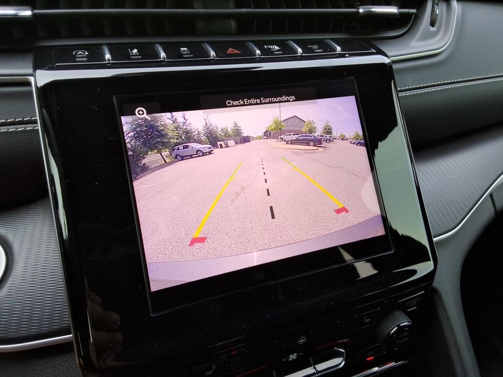 2025 Jeep Grand Cherokee L Altitude X 4x2