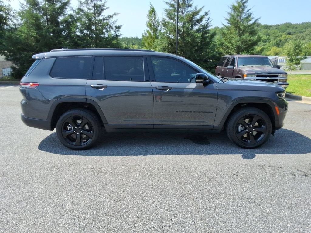 2025 Jeep Grand Cherokee L Altitude X 4x2