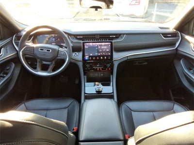 2025 Jeep Grand Cherokee L Limited 4x2