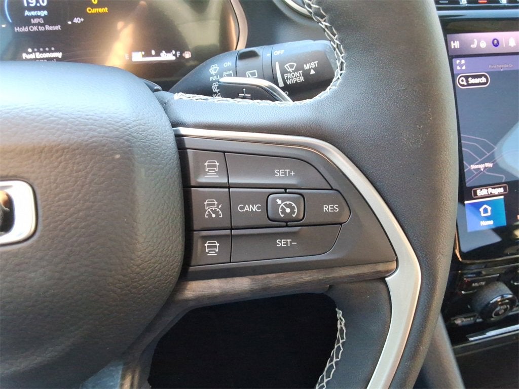 2025 Jeep Grand Cherokee L Limited 4x2