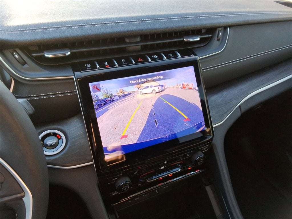 2025 Jeep Grand Cherokee L Limited 4x2