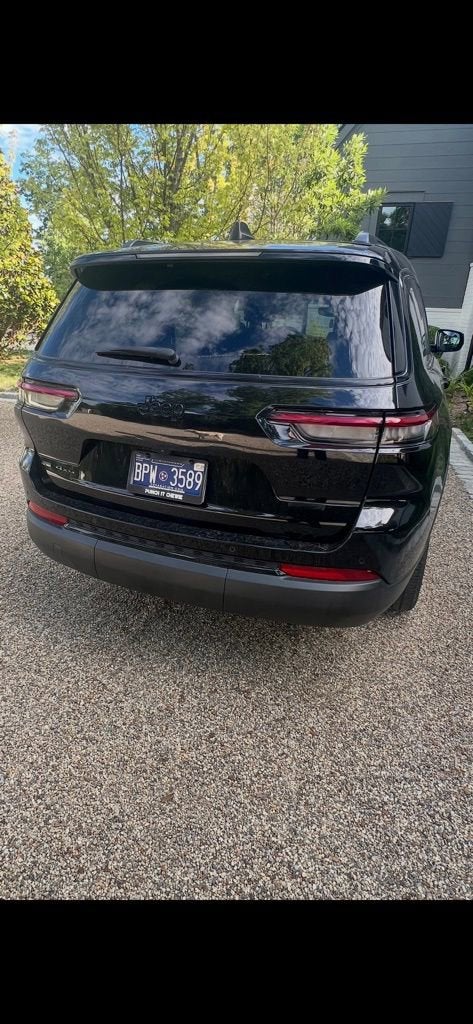 2023 Jeep Grand Cherokee L Altitude 4x4
