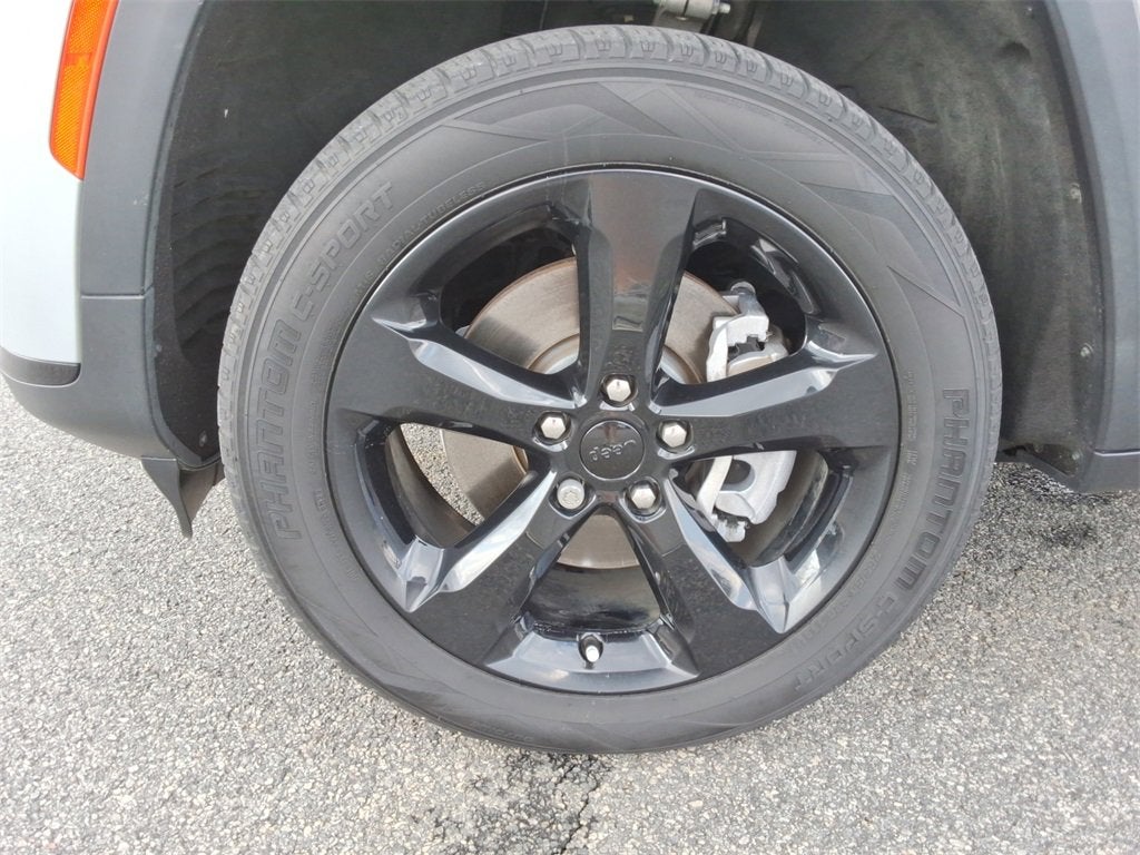 2022 Jeep Grand Cherokee L Altitude 4x4