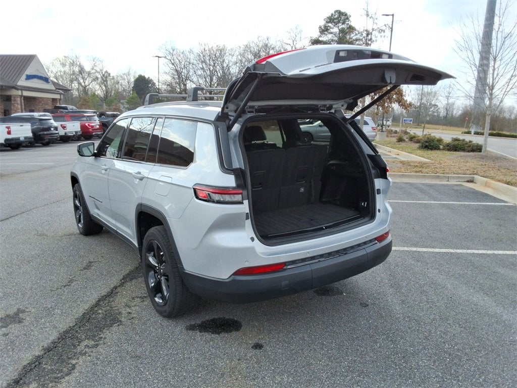 2022 Jeep Grand Cherokee L Altitude 4x4