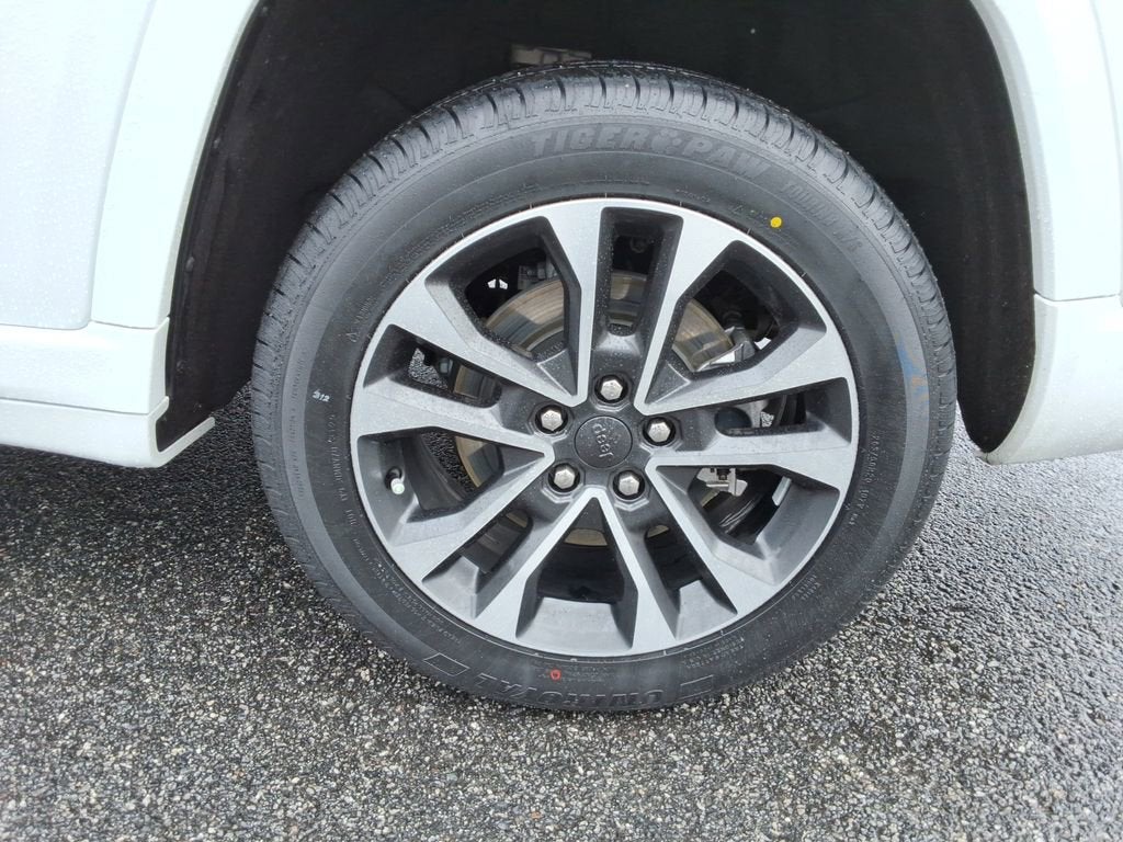 2023 Jeep Grand Cherokee L Overland 4x4