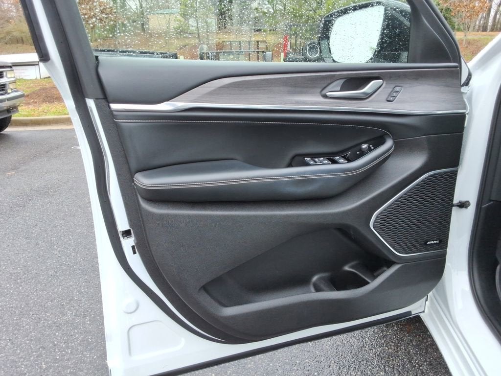 2023 Jeep Grand Cherokee L Overland 4x4