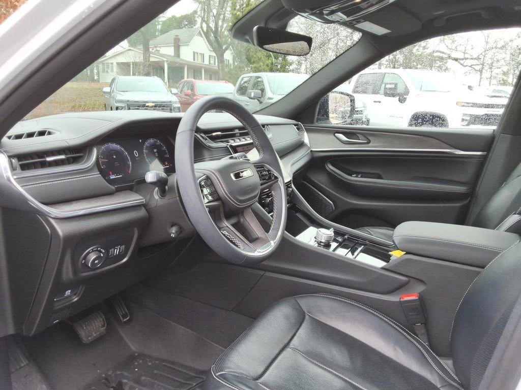 2023 Jeep Grand Cherokee L Overland 4x4