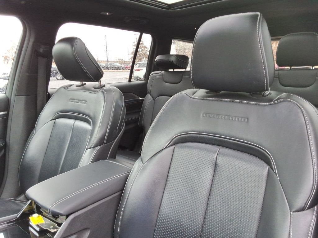 2023 Jeep Grand Cherokee L Overland 4x4