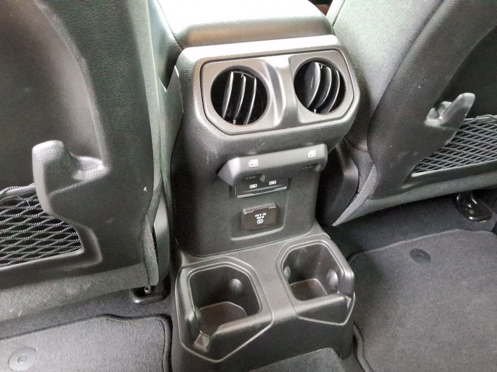 2024 Jeep Wrangler 4-Door Rubicon 4x4