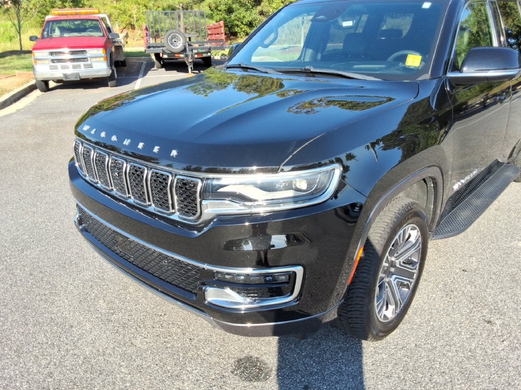 2022 Jeep Wagoneer Series III 4x2