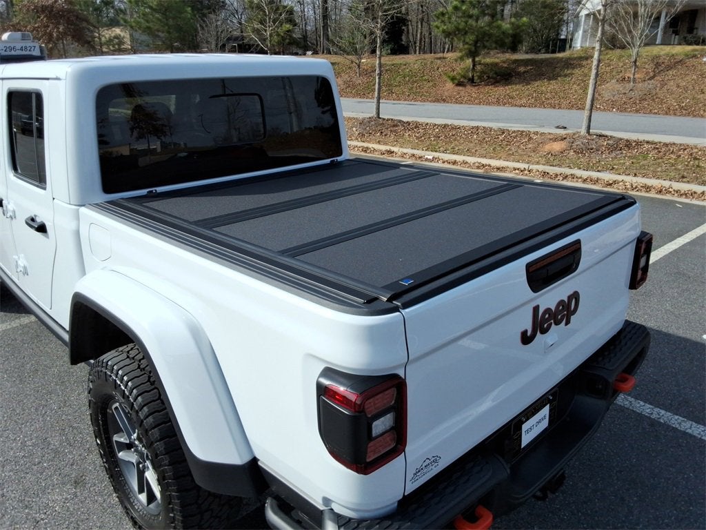 2025 Jeep Gladiator Mojave X