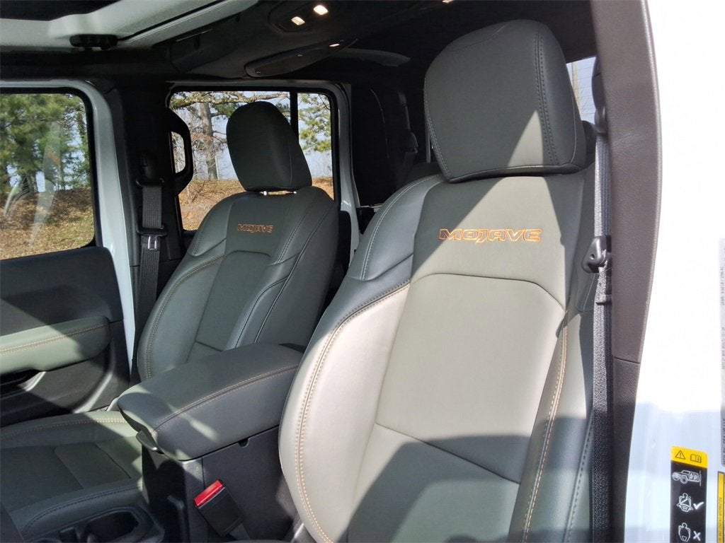 2025 Jeep Gladiator Mojave X