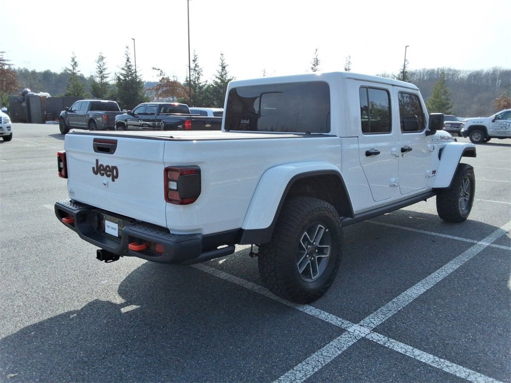 2025 Jeep Gladiator Mojave X