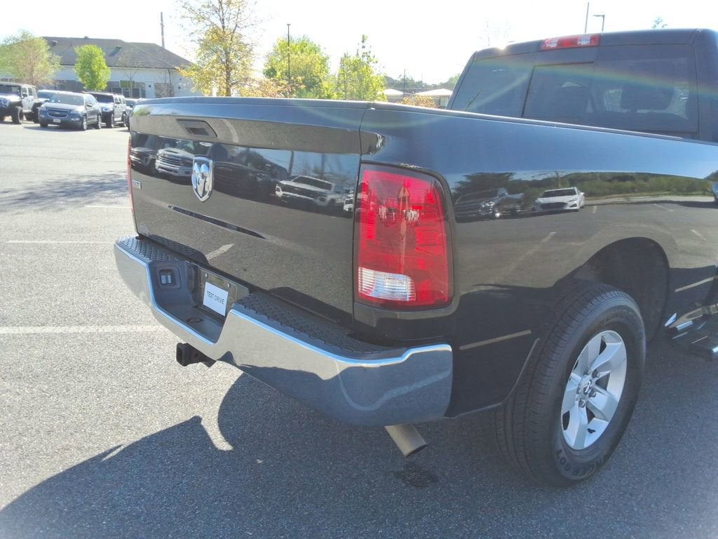 2019 RAM 1500 Classic SLT Crew Cab 4x2 6'4" Box