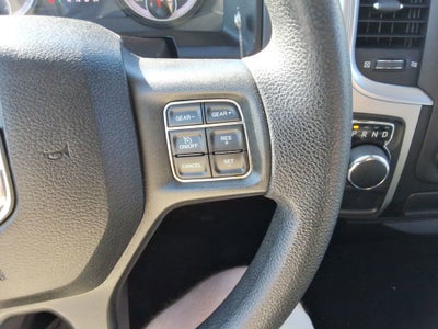 2019 RAM 1500 Classic SLT Crew Cab 4x2 6'4" Box