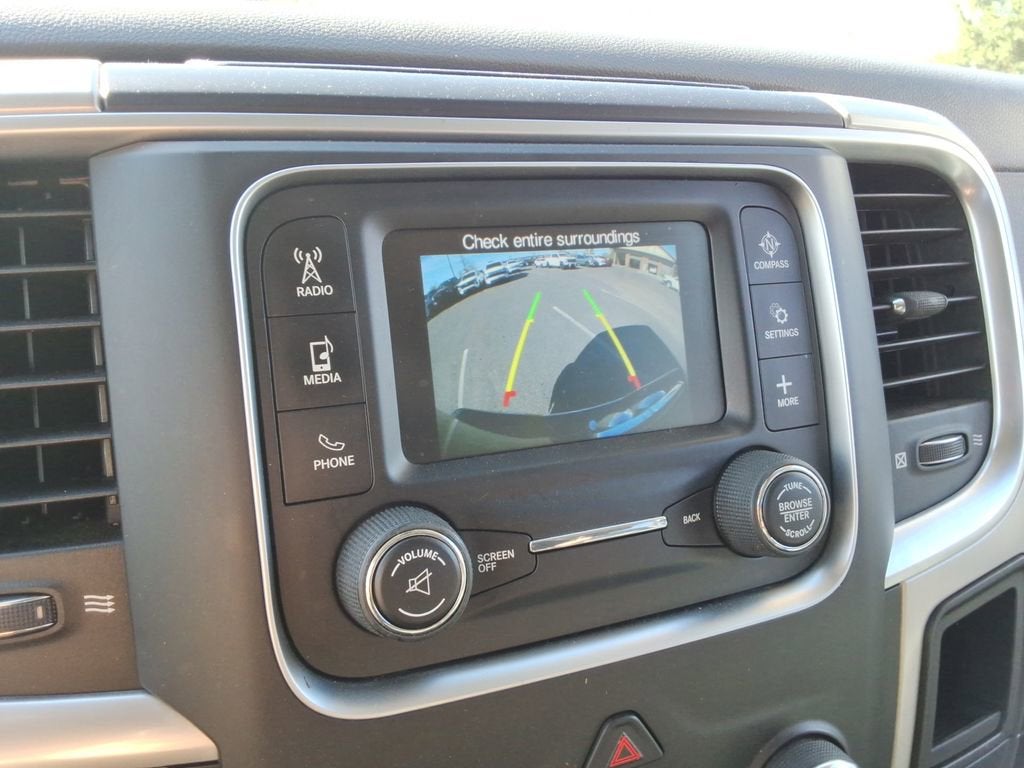 2019 RAM 1500 Classic SLT Crew Cab 4x2 6'4" Box