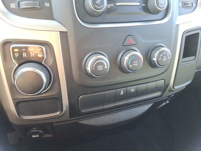 2019 RAM 1500 Classic SLT Crew Cab 4x2 6'4" Box