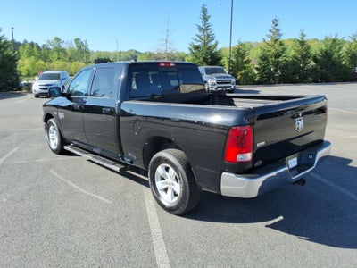 2019 RAM 1500 Classic SLT Crew Cab 4x2 6'4" Box