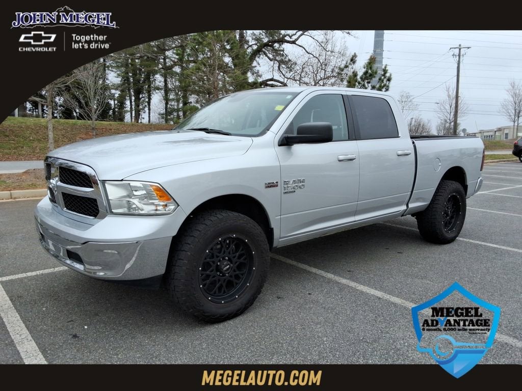 2019 RAM 1500 Classic SLT Crew Cab 4x4 6'4" Box