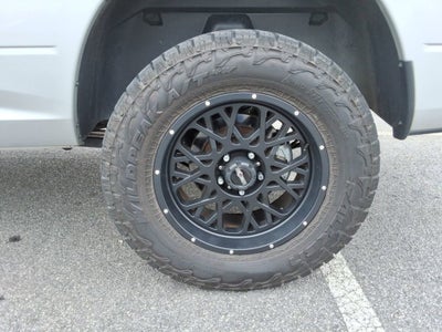 2019 RAM 1500 Classic SLT Crew Cab 4x4 6'4" Box