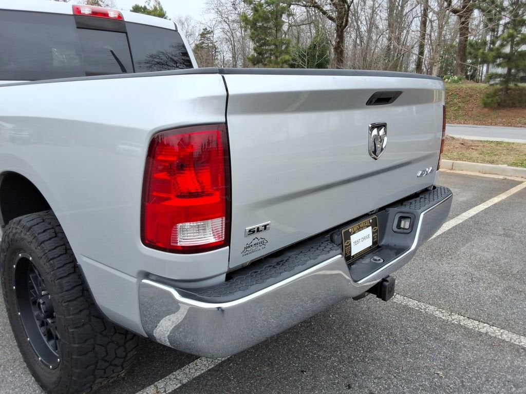 2019 RAM 1500 Classic SLT Crew Cab 4x4 6'4" Box