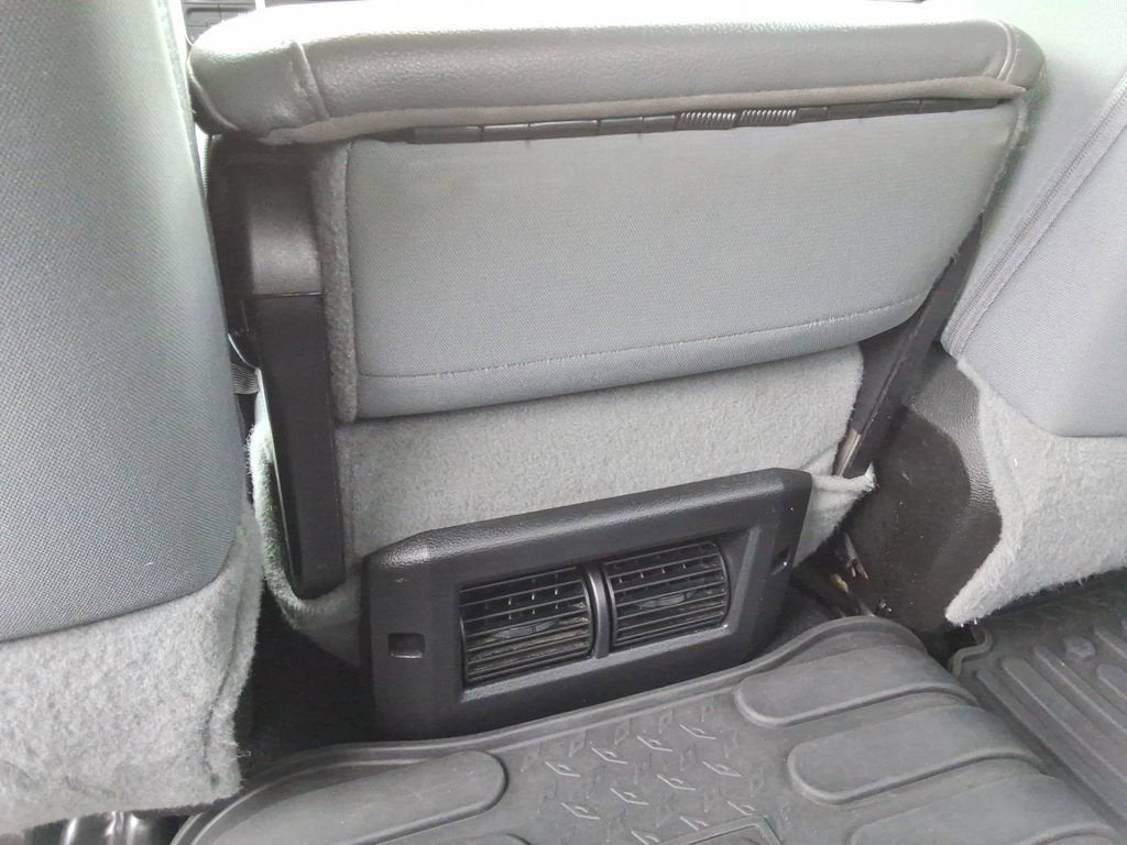 2019 RAM 1500 Classic SLT Crew Cab 4x4 6'4" Box