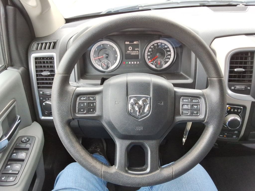 2019 RAM 1500 Classic SLT Crew Cab 4x4 6'4" Box