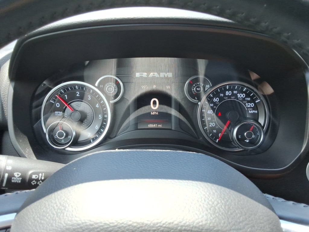 2019 RAM 1500 Big Horn/Lone Star Crew Cab 4x2 5'7" Box