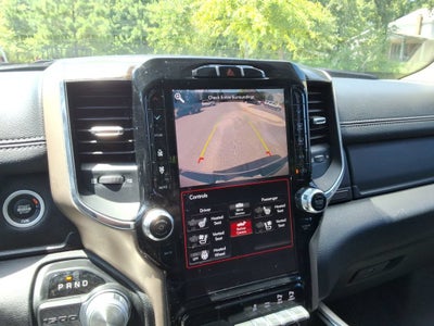 2019 RAM 1500 Laramie Crew Cab 4x2 5'7" Box