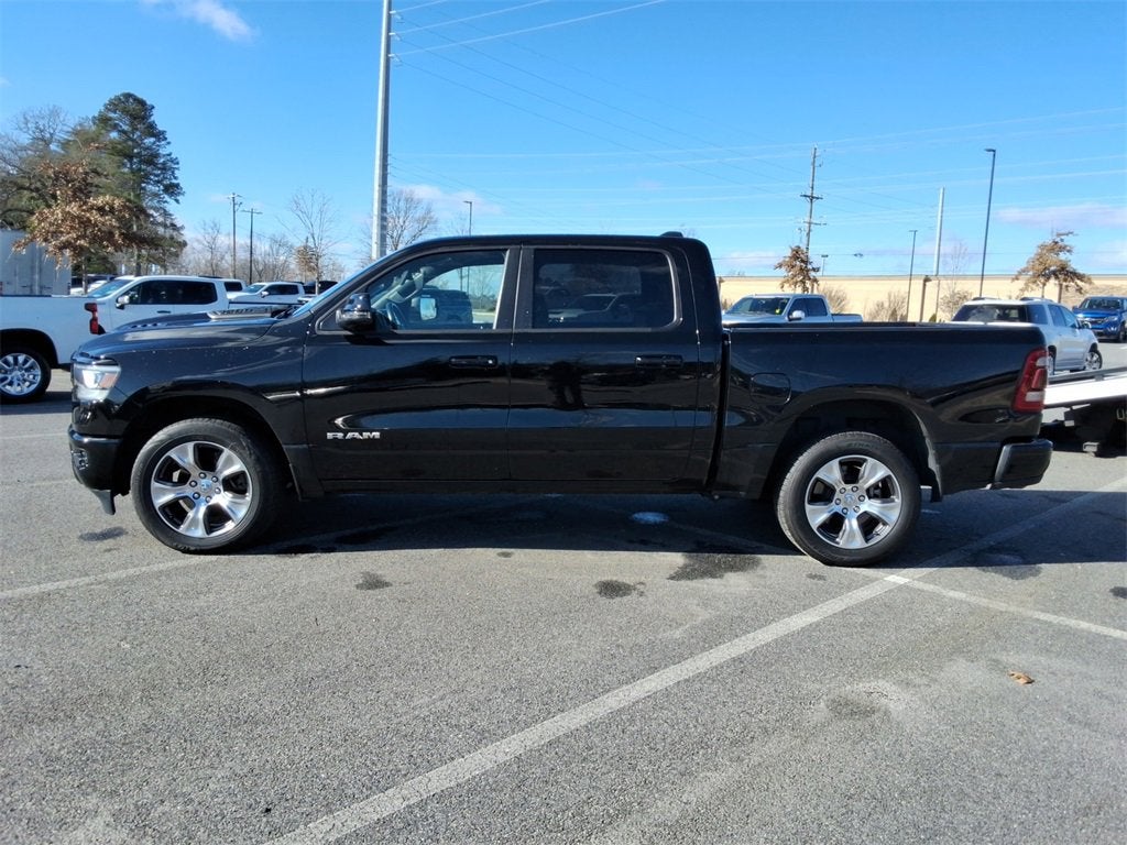 2023 RAM 1500 Laramie Crew Cab 4x2 5'7" Box