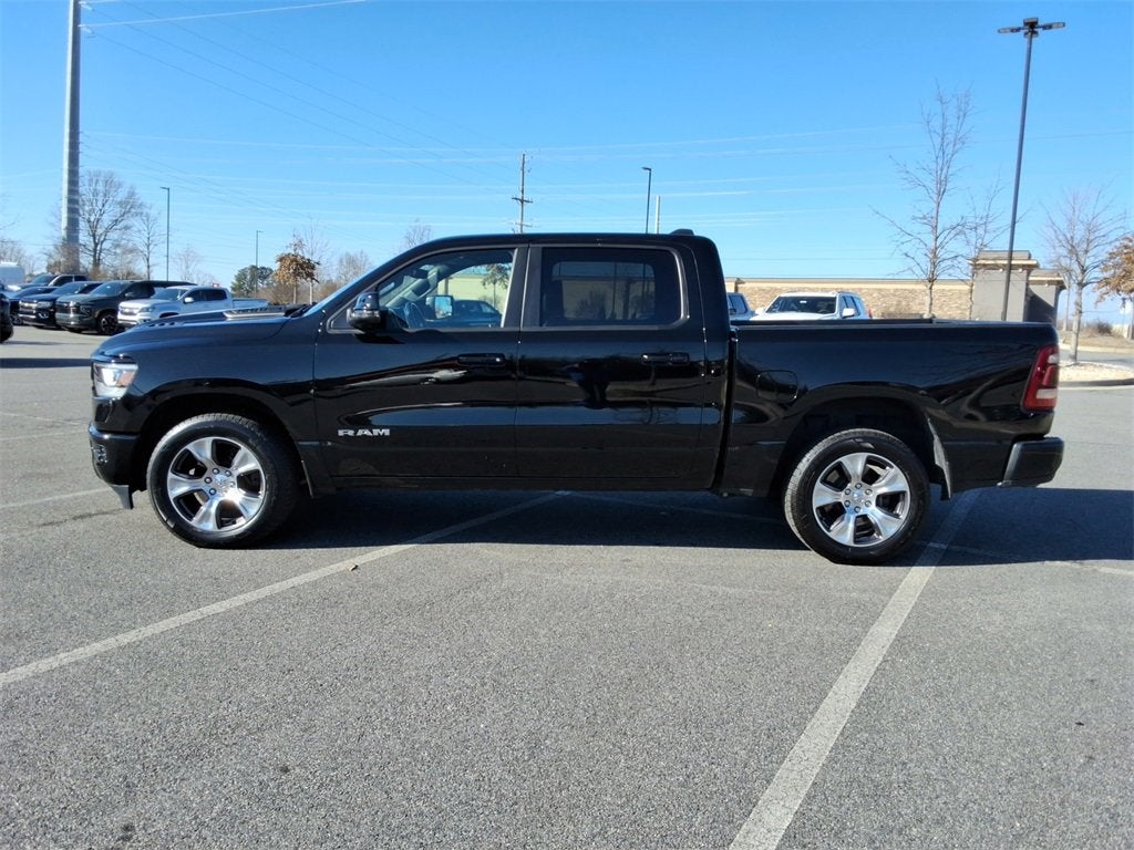 2023 RAM 1500 Laramie Crew Cab 4x2 5'7" Box