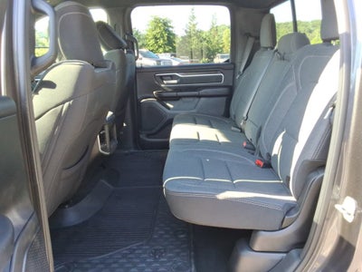 2022 RAM 1500 Big Horn Crew Cab 4x4 5'7" Box