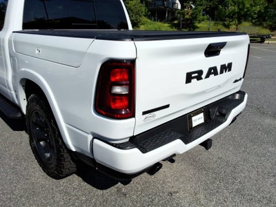 2026 RAM 1500 Big Horn Crew Cab 4x4 5'7" Box