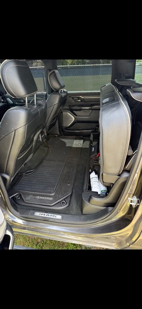 2021 RAM 1500 Limited Crew Cab 4x4 5'7" Box