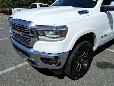 2022 RAM 1500 Laramie Crew Cab 4x4 5'7" Box