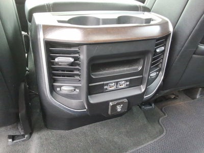 2021 RAM 1500 Laramie Crew Cab 4x4 5'7" Box