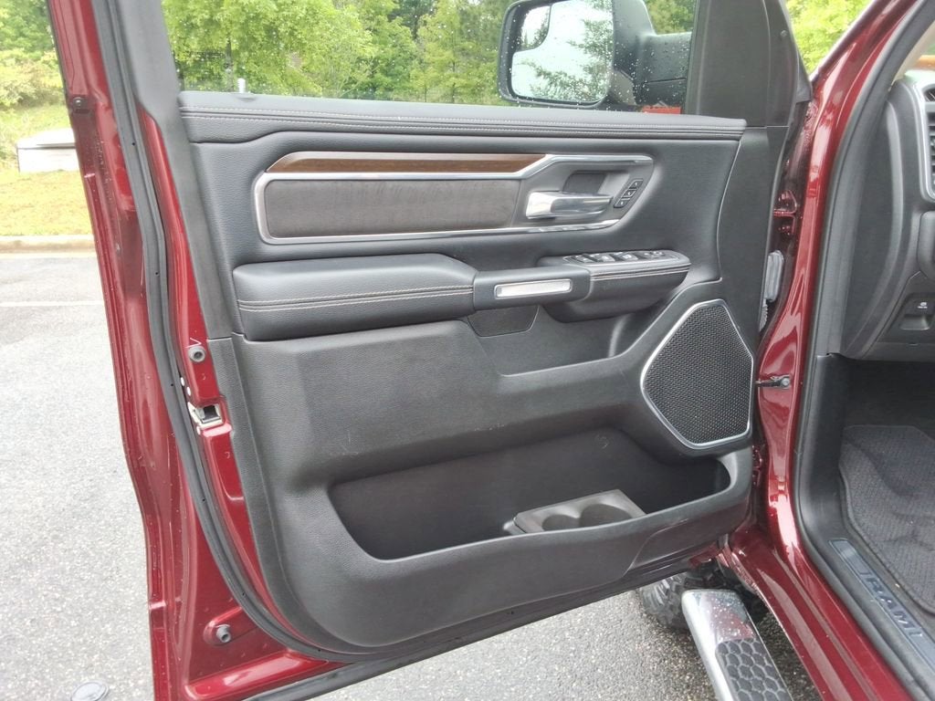 2021 RAM 1500 Laramie Crew Cab 4x4 5'7" Box