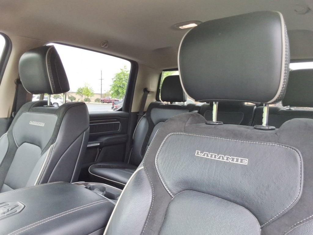 2021 RAM 1500 Laramie Crew Cab 4x4 5'7" Box