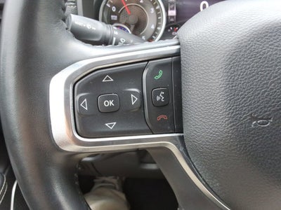 2021 RAM 1500 Laramie Crew Cab 4x4 5'7" Box