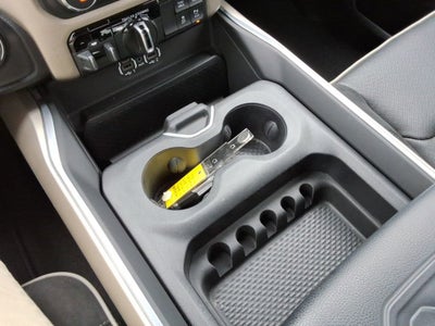 2021 RAM 1500 Laramie Crew Cab 4x4 5'7" Box