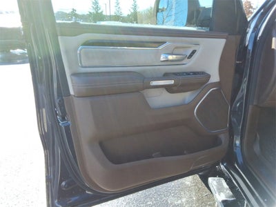 2022 RAM 1500 Laramie Crew Cab 4x4 5'7" Box