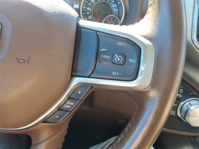 2022 RAM 1500 Laramie Crew Cab 4x4 5'7" Box